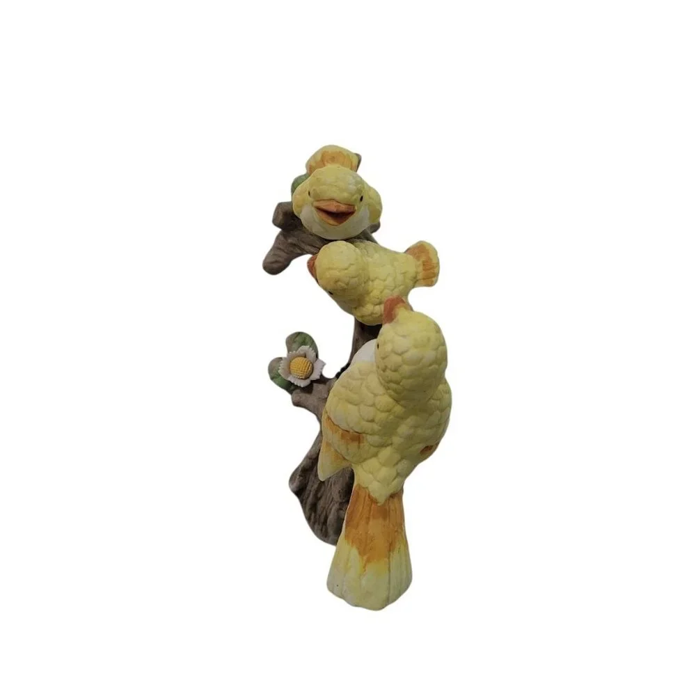 Royal Crown Birds on a Log Figurine Yellow Saffron Finch Vintage Chicks Baby - Picture 3 of 9